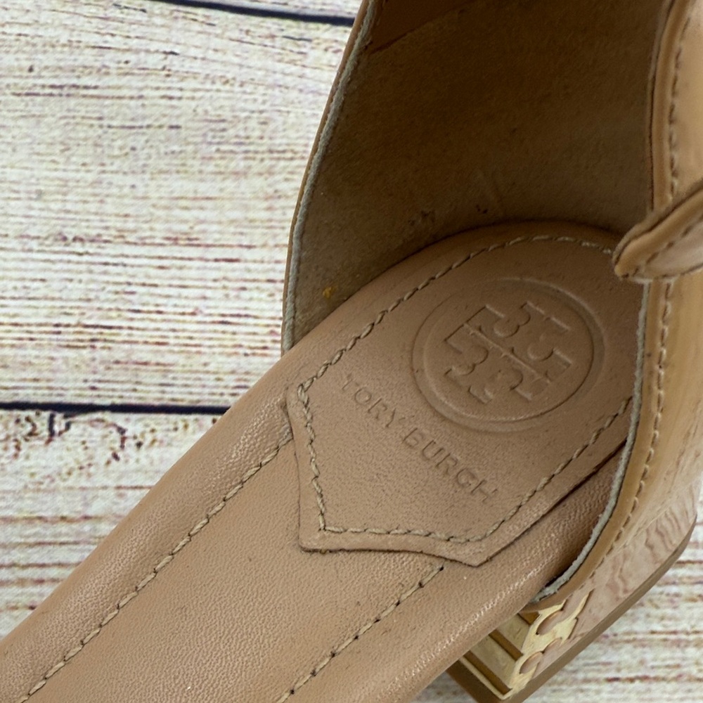 Tory Burch Tan Ankle Strap Block Heels - Picture 5 of 13